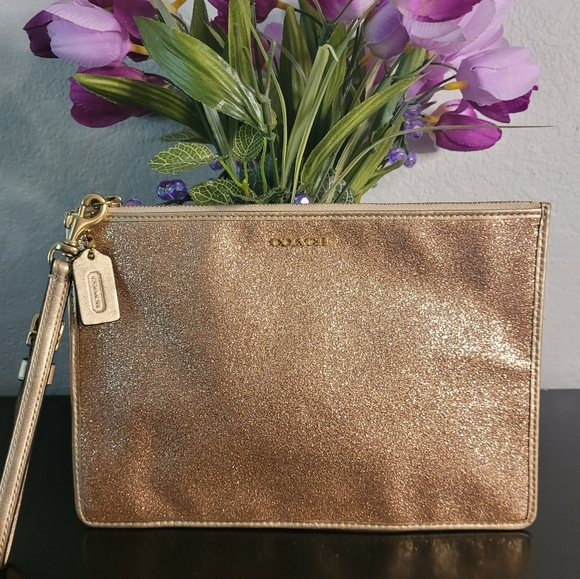 Coach Handbags - Coach  Glitter Zippy Wristlet